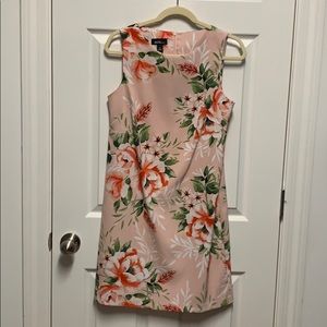 Women’s dress